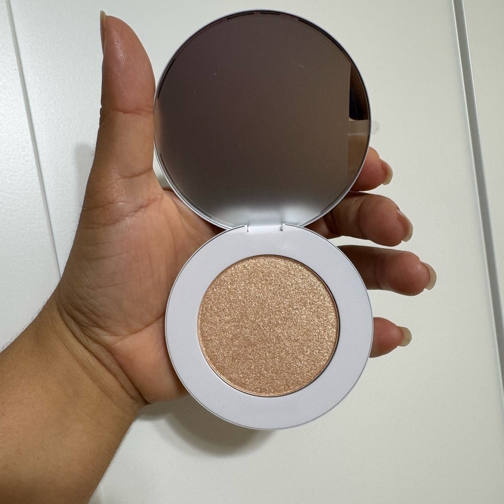 White Highlighter - Picture 3 of 5